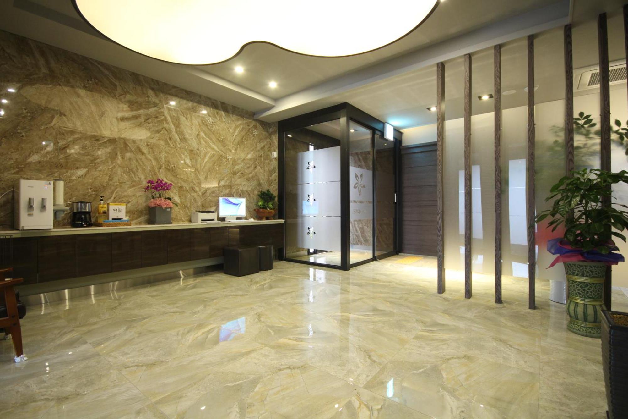 Jinju Kai Hotel Exterior photo